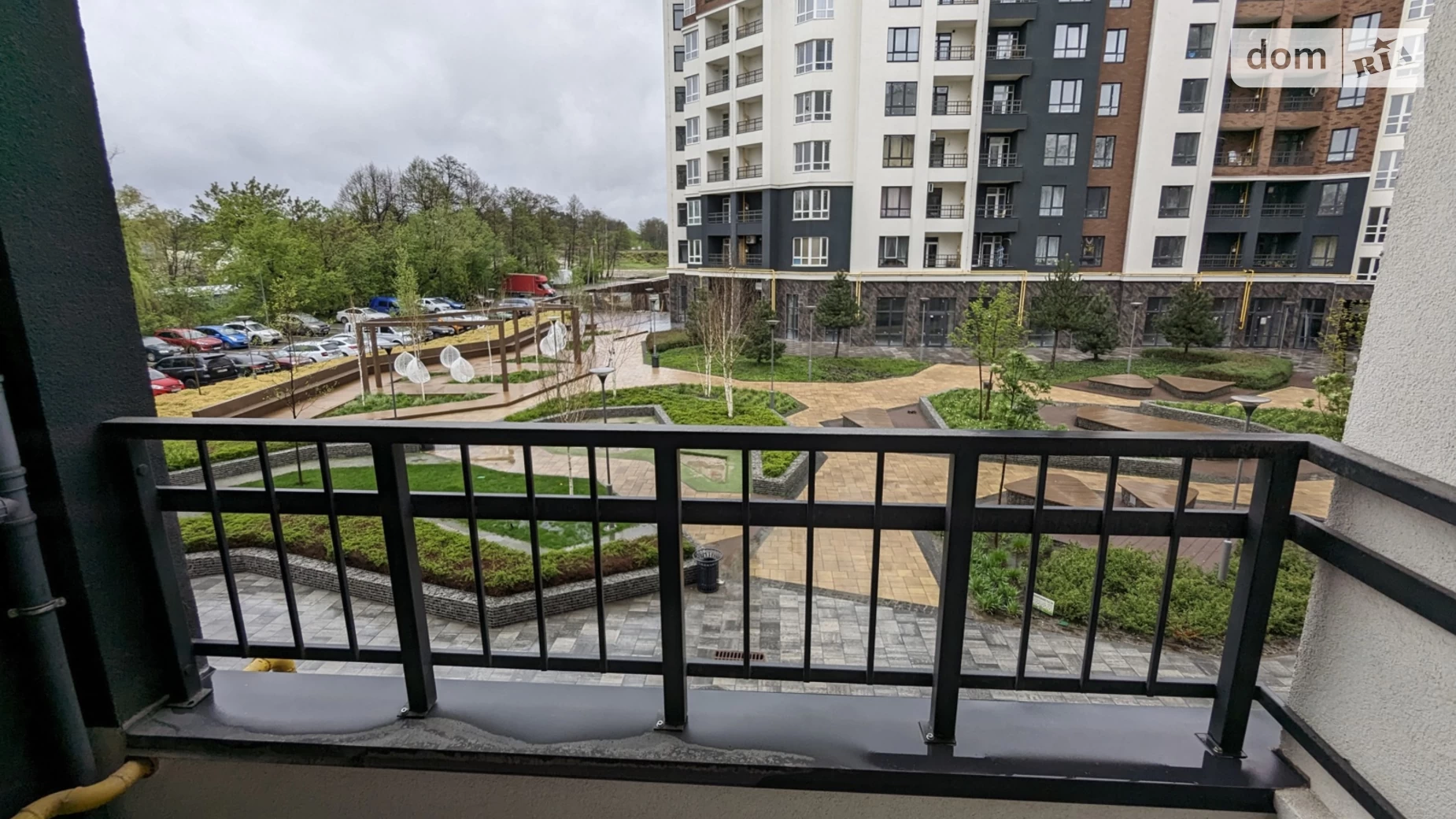 Продается 3-комнатная квартира 90.8 кв. м в Ирпене, ул. Кобылянской Ольги, 1В/8 - фото 2