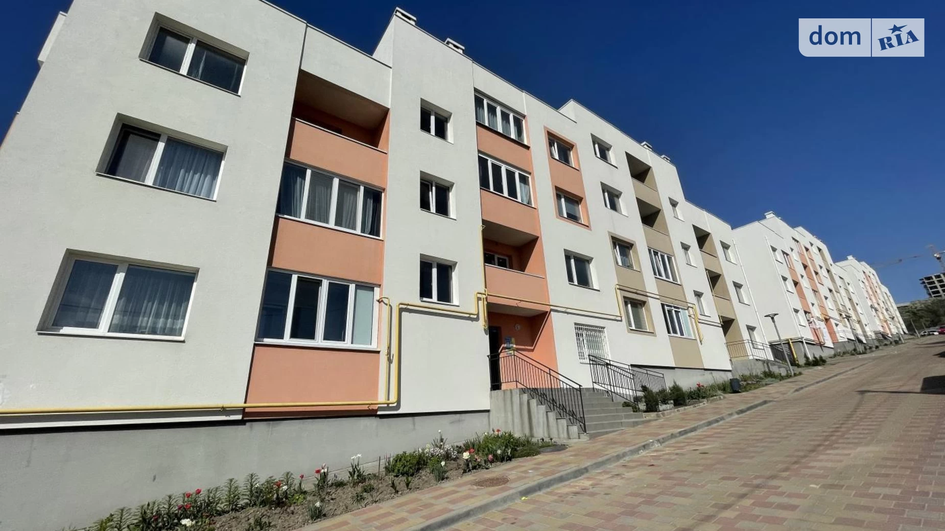 Продается 1-комнатная квартира 41.2 кв. м в Львове, ул. Расточье - фото 2
