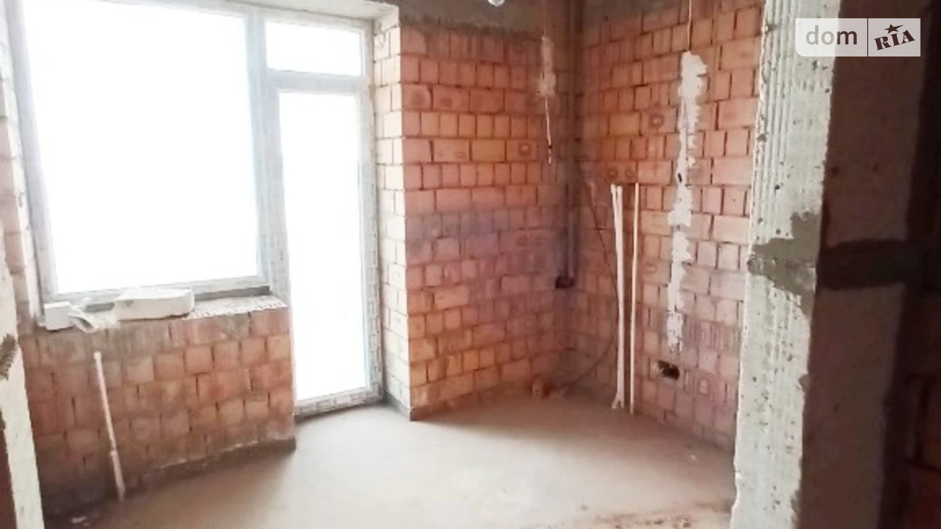 Продается 1-комнатная квартира 40 кв. м в, цена: 20000 $ - фото 2