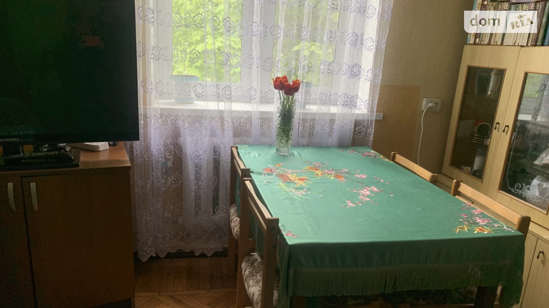 Продается 3-комнатная квартира 62 кв. м в Хмельницком, ул. Героев Майдана