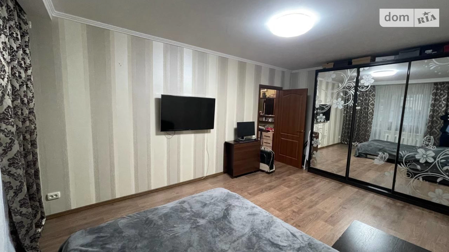 Продается 1-комнатная квартира 37.2 кв. м в Днепре, бул. Славы, 48 - фото 2