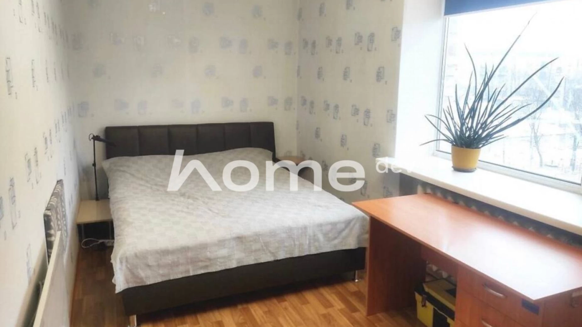 Продается 2-комнатная квартира 42.5 кв. м в Киеве, ул. Пластовая(Ивана Сергиенко)