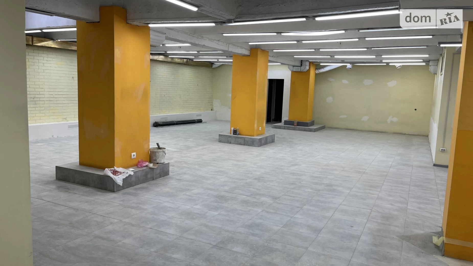 Здається в оренду об'єкт сфери послуг 300 кв. м в 3-поверховій будівлі, цена: 62000 грн - фото 3