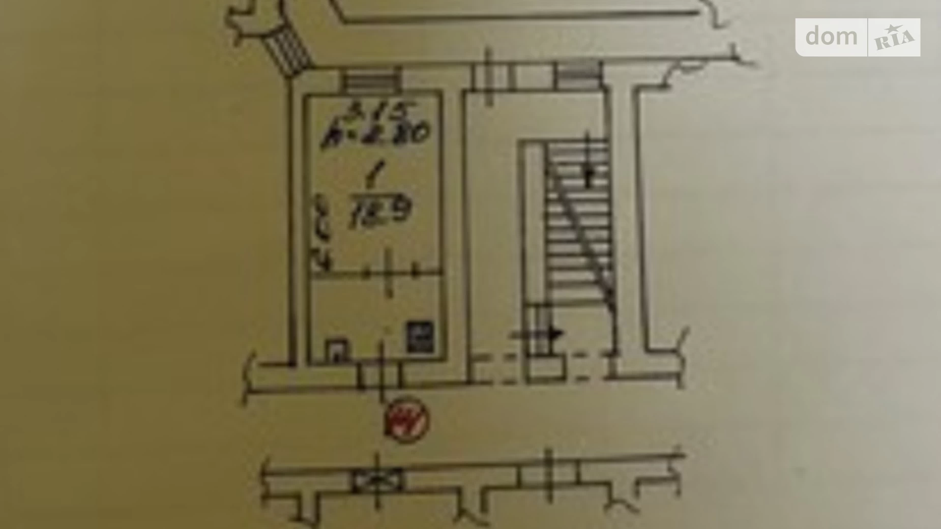 Продается 1-комнатная квартира 20 кв. м в Львове, ул. Караимская