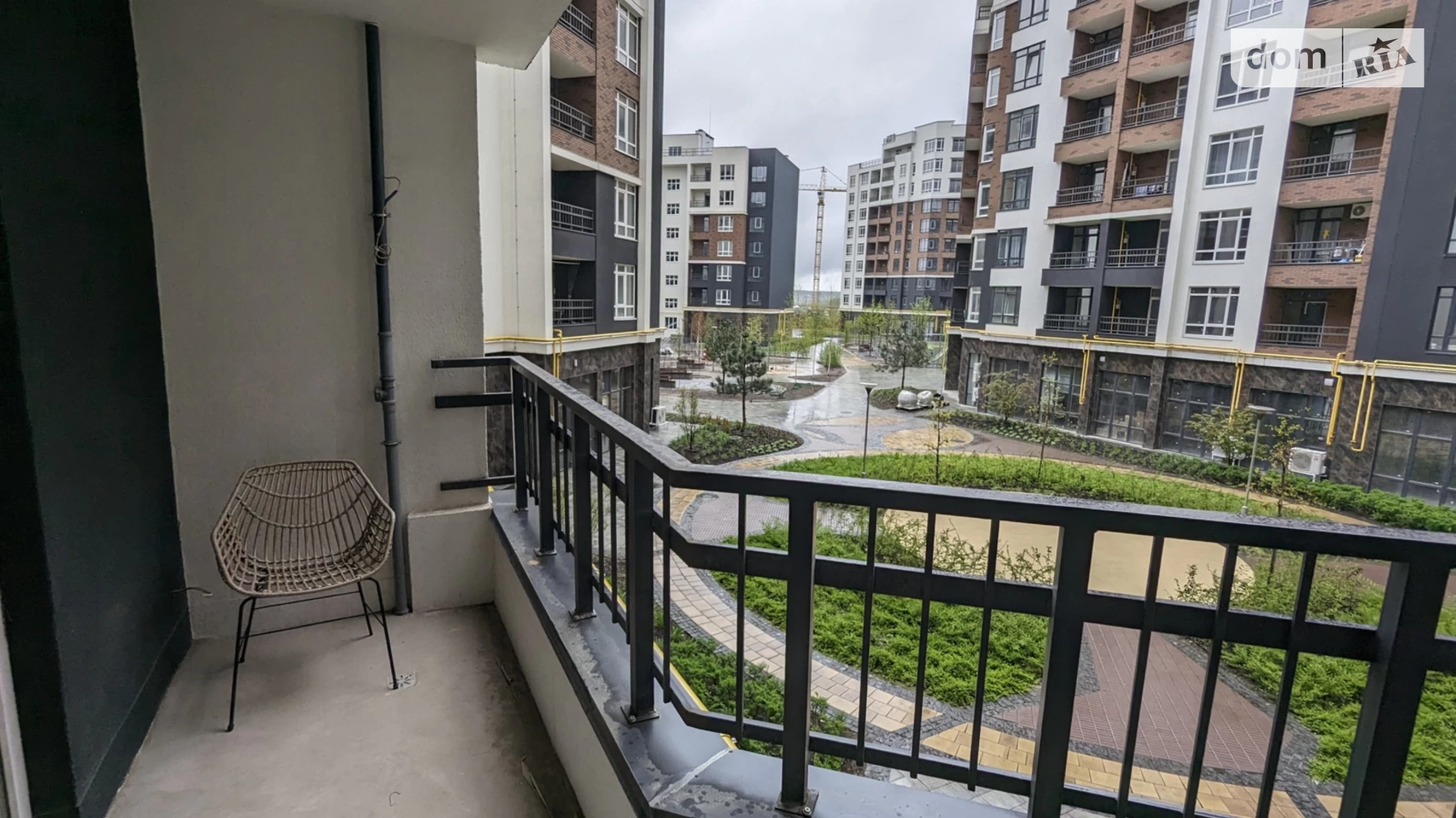 Продается 2-комнатная квартира 59.5 кв. м в Ирпене, ул. Кобылянской Ольги, 1В/8 - фото 2