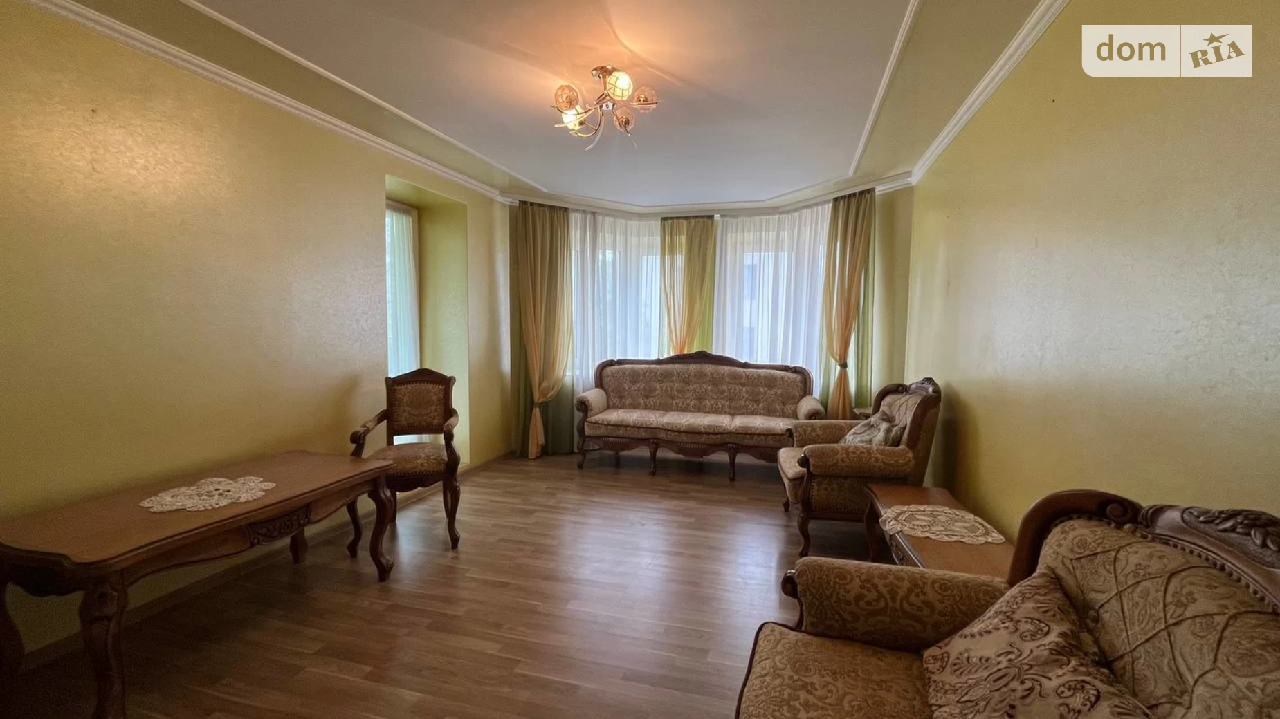 2-кімнатна квартира 67 кв. м у Тернополі, вул. Польового Омеляна - фото 2