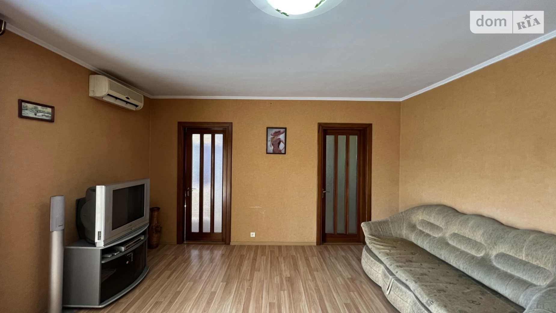 Продается 3-комнатная квартира 78 кв. м в Одессе, Фонтанская дор. - фото 2