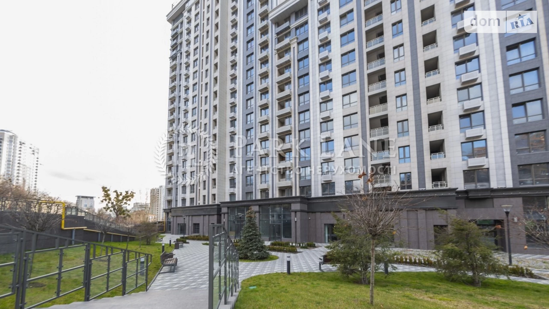 Продается 3-комнатная квартира 103.5 кв. м в Киеве, Крепостной(Тверской) туп.