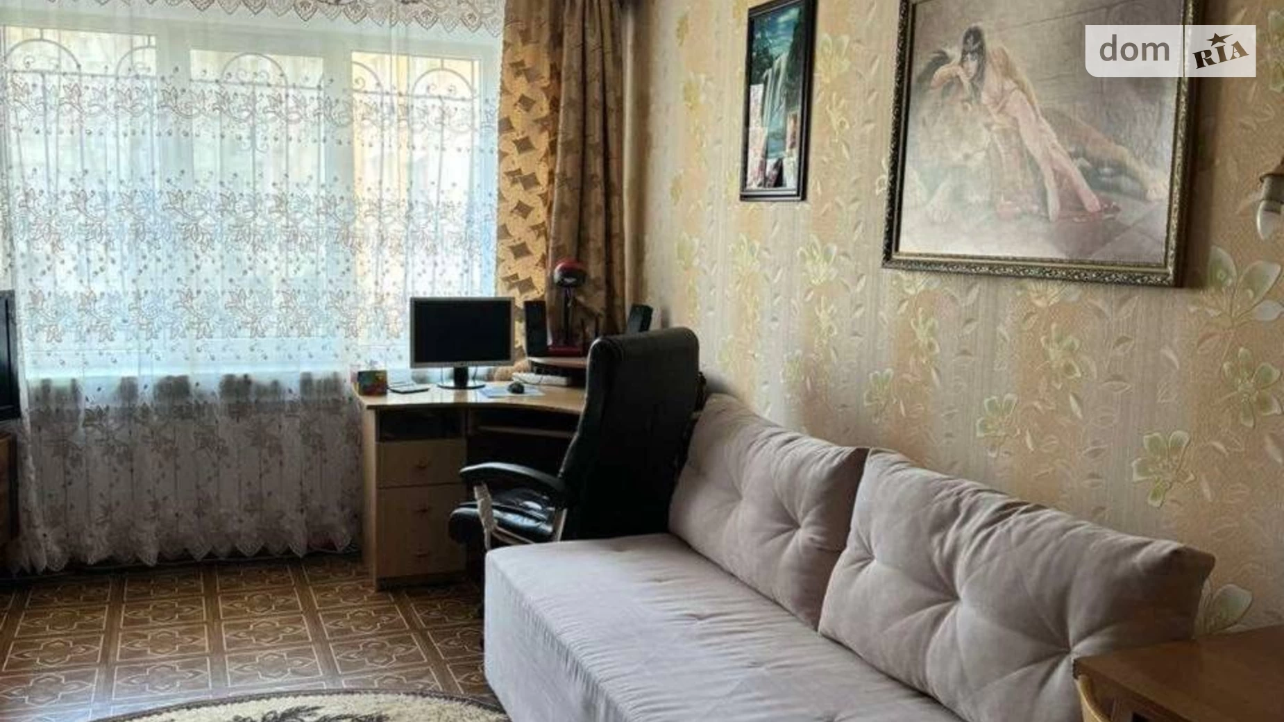 Продается 3-комнатная квартира 62 кв. м в Одессе, ул. Марсельская, 22