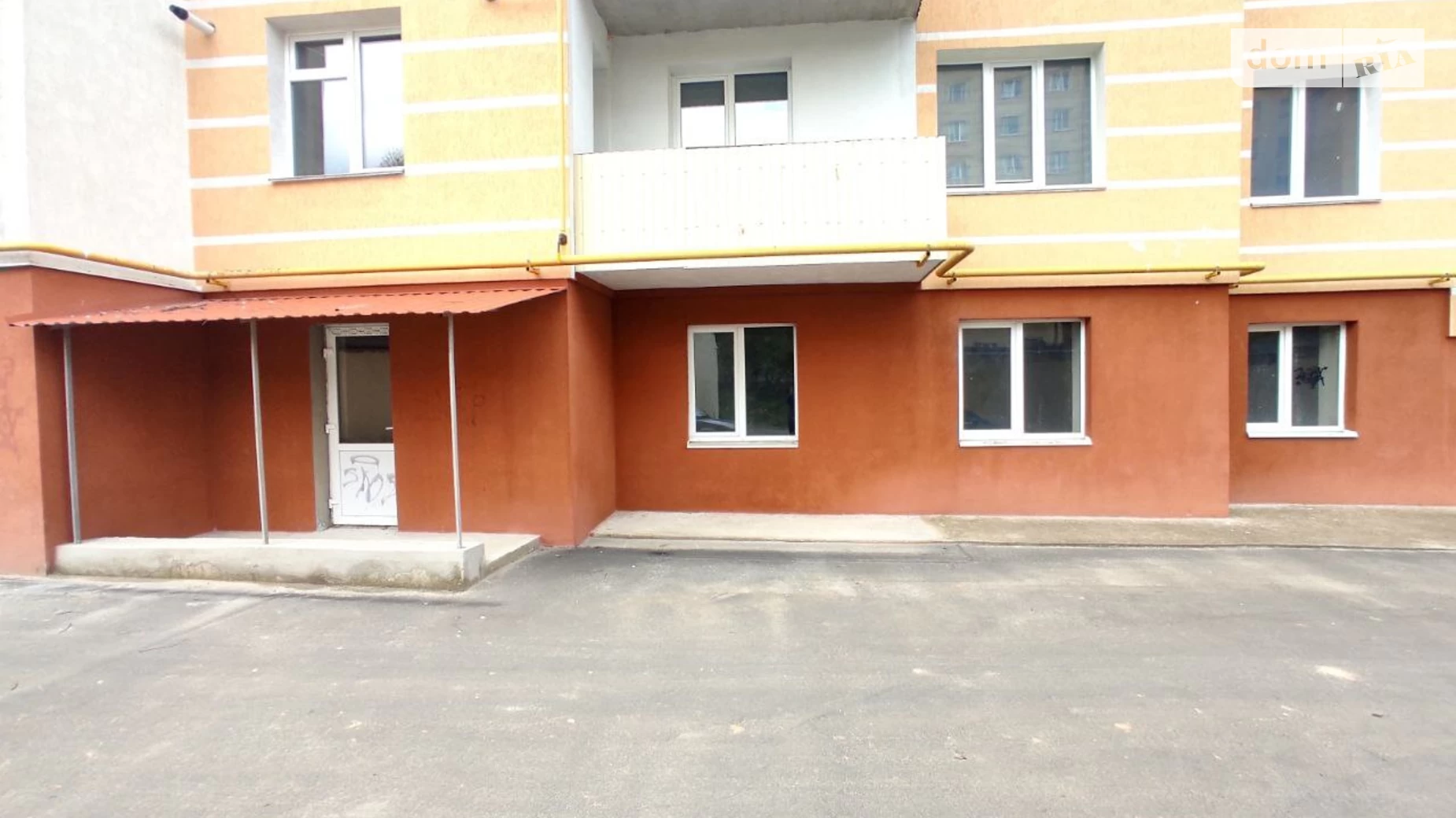 Продается офис 106.6 кв. м в бизнес-центре, цена: 46500 $ - фото 2