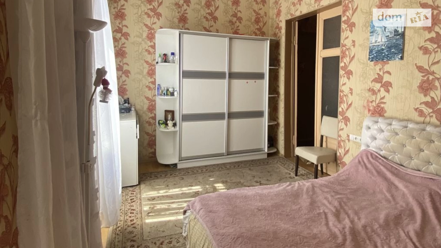 Продается 5-комнатная квартира 150 кв. м в Одессе, ул. Университетская