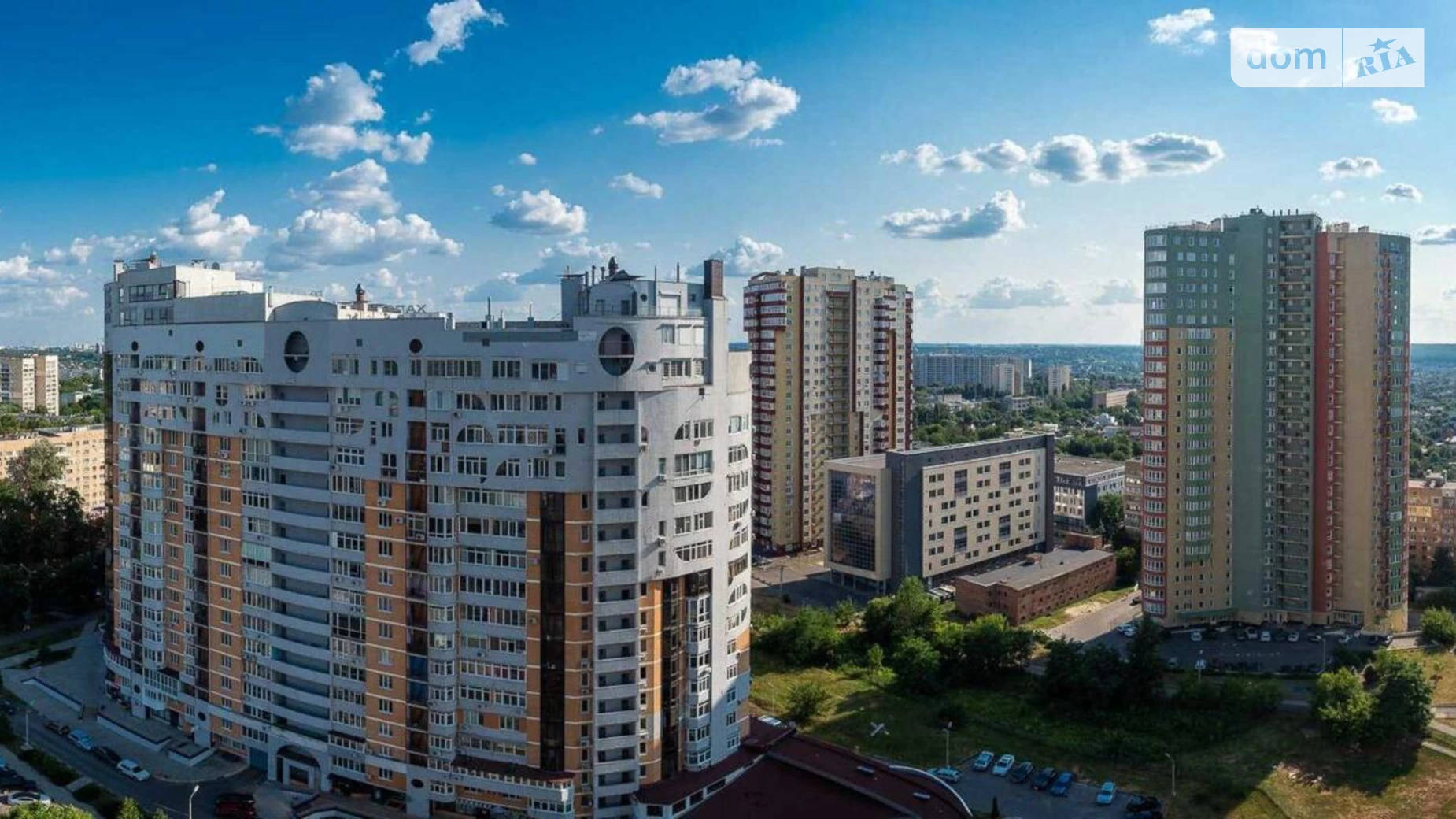 Продається 3-кімнатна квартира 67 кв. м у Харкові, просп. Науки