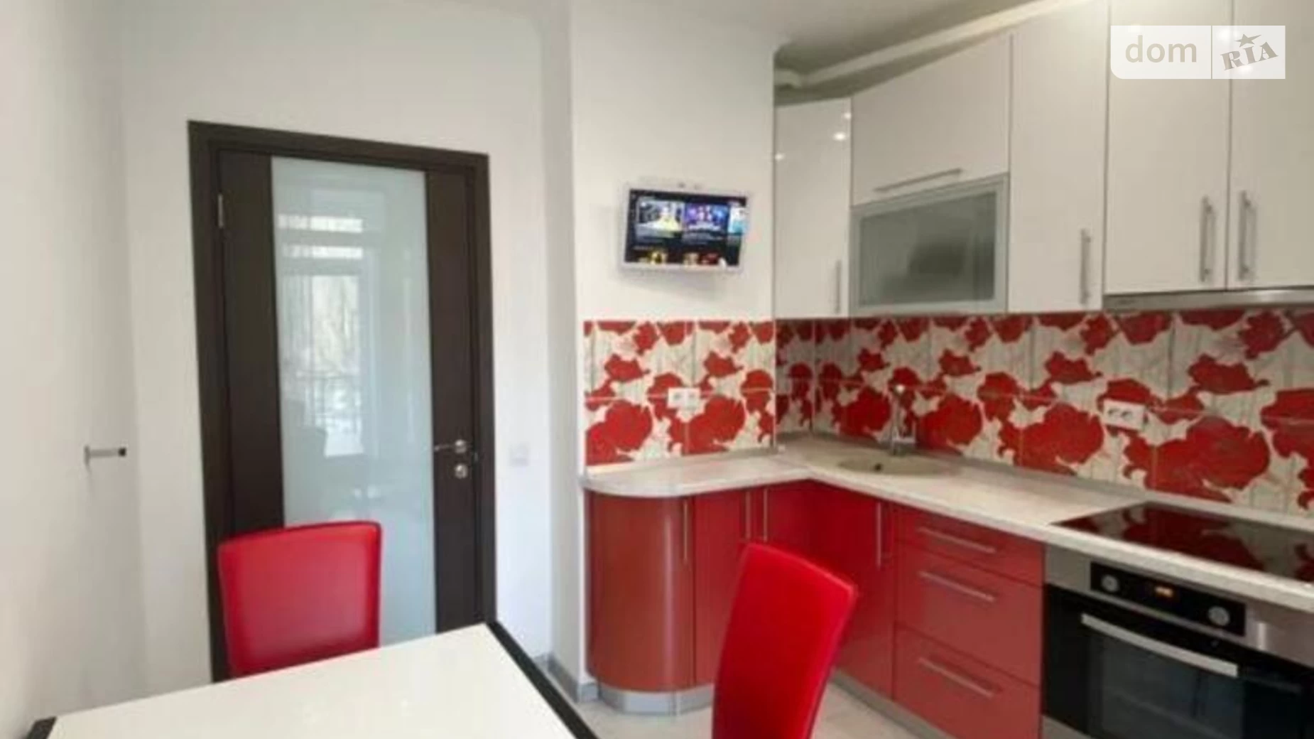 Продается 1-комнатная квартира 40 кв. м в Киеве, ул. Регенераторная, 4 корпус 3 - фото 3