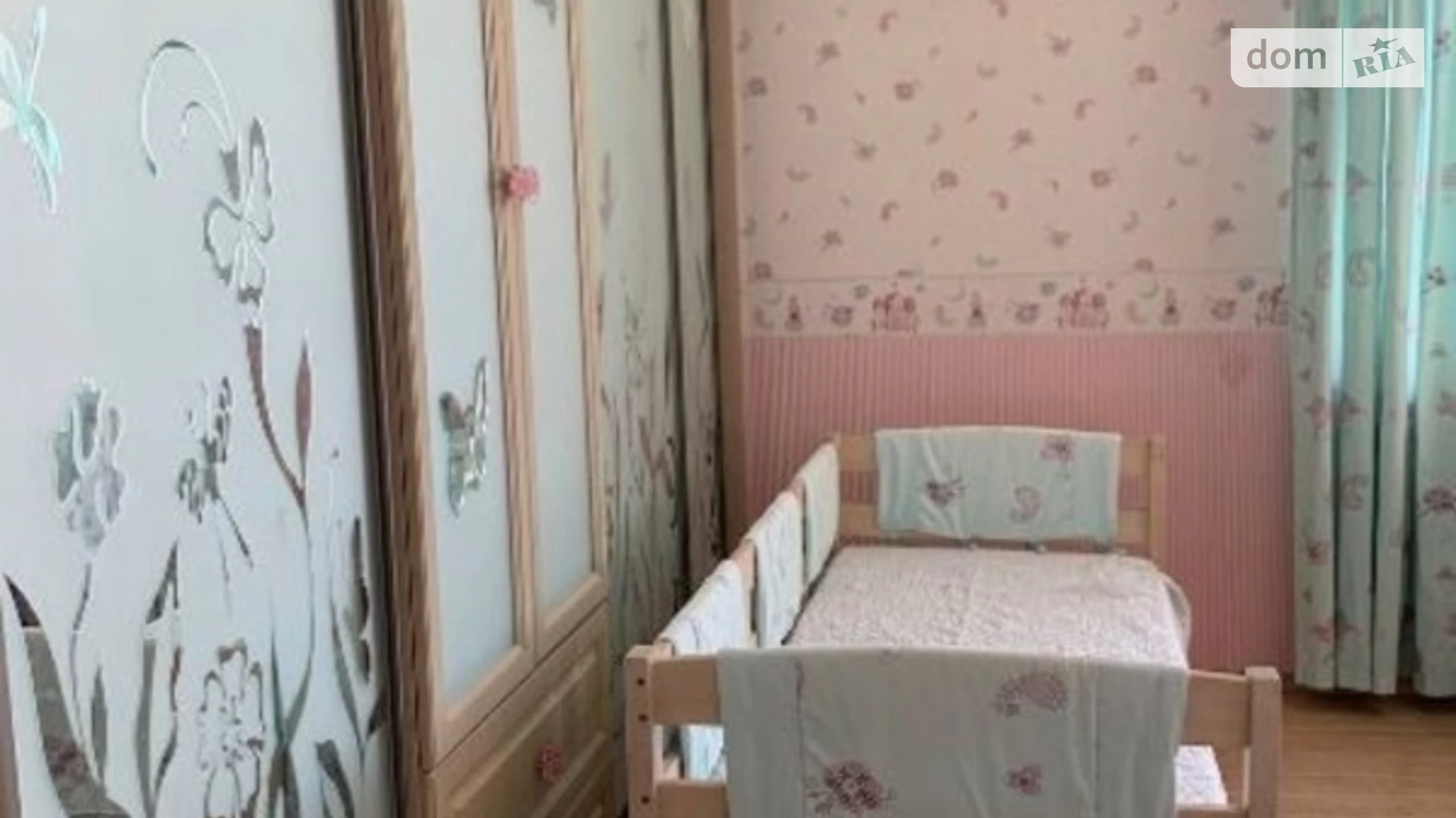 Продается 3-комнатная квартира 120 кв. м в Одессе, просп. Шевченко