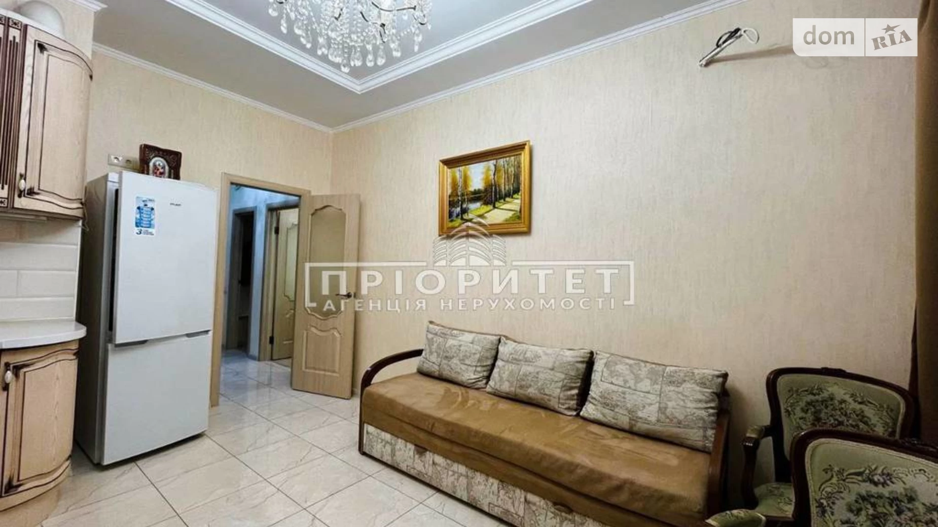 Продается 1-комнатная квартира 43.9 кв. м в Одессе, ул. Академика Сахарова