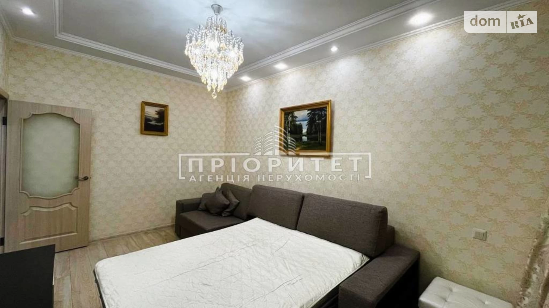 Продается 1-комнатная квартира 43.9 кв. м в Одессе, ул. Академика Сахарова