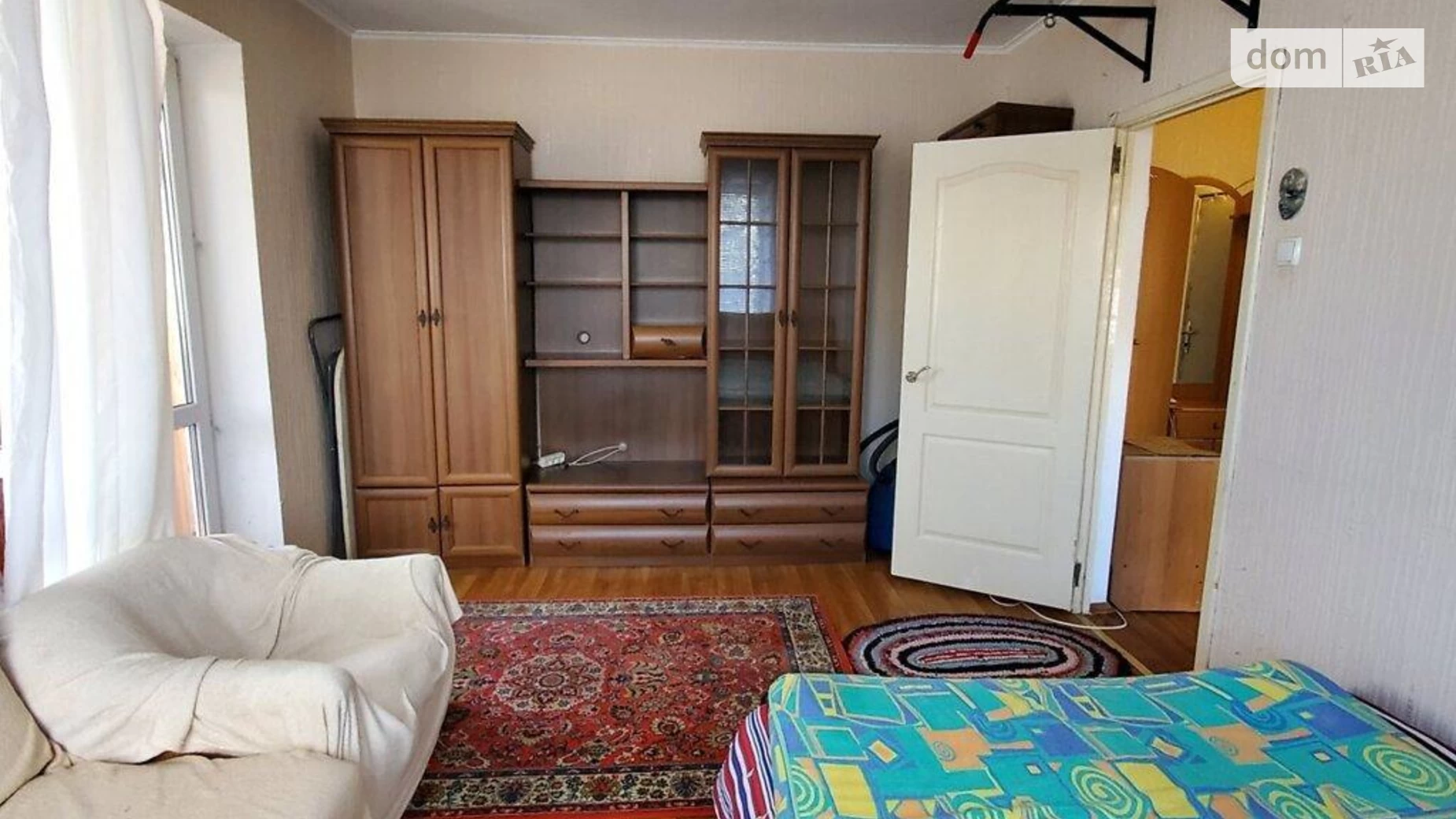 Продается 1-комнатная квартира 31 кв. м в Киеве, ул. Красной Калины, 34
