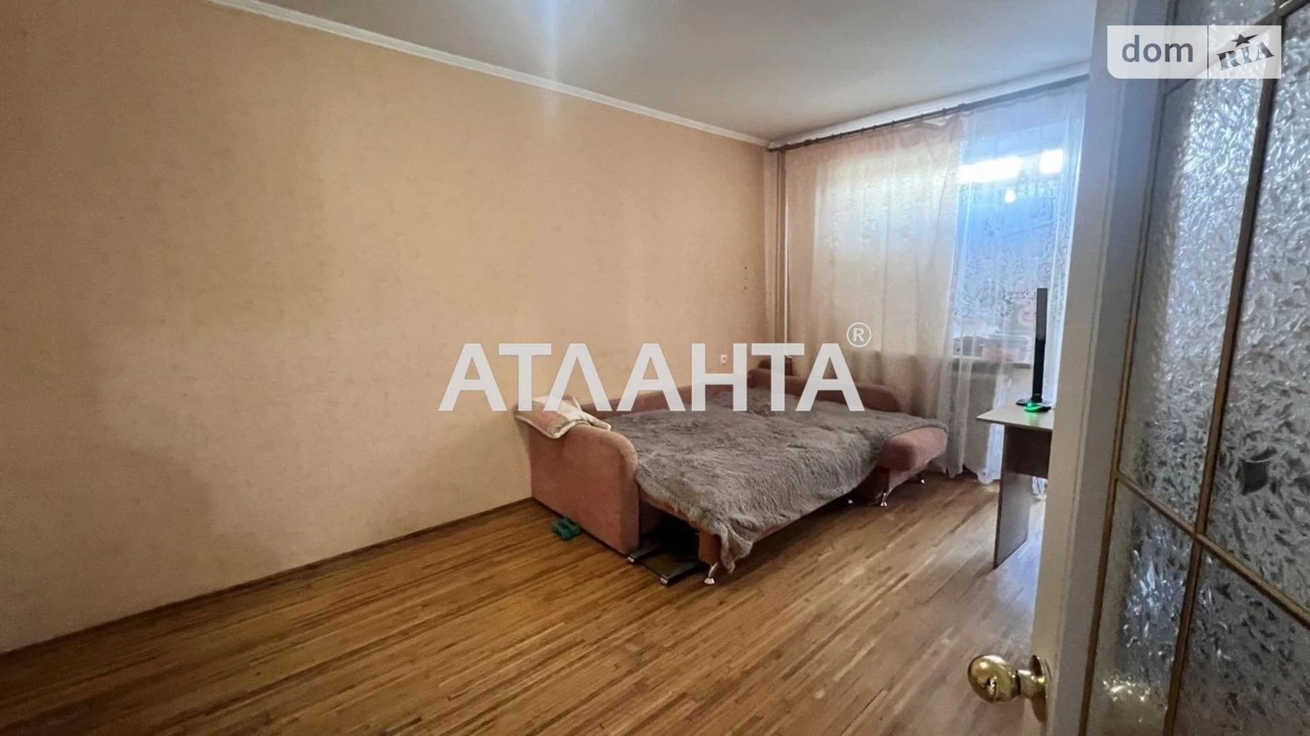 Продается 2-комнатная квартира 51.5 кв. м в Черноморске, ул. Лазурная(Гайдара)