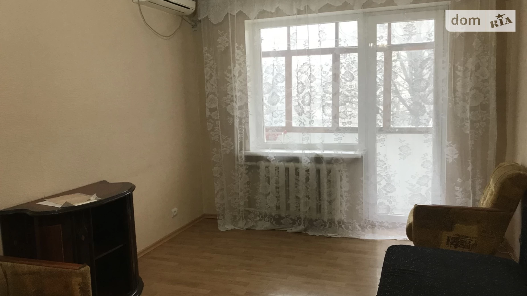 Продается 1-комнатная квартира 31 кв. м в Днепре, просп. Поля Александра, 135