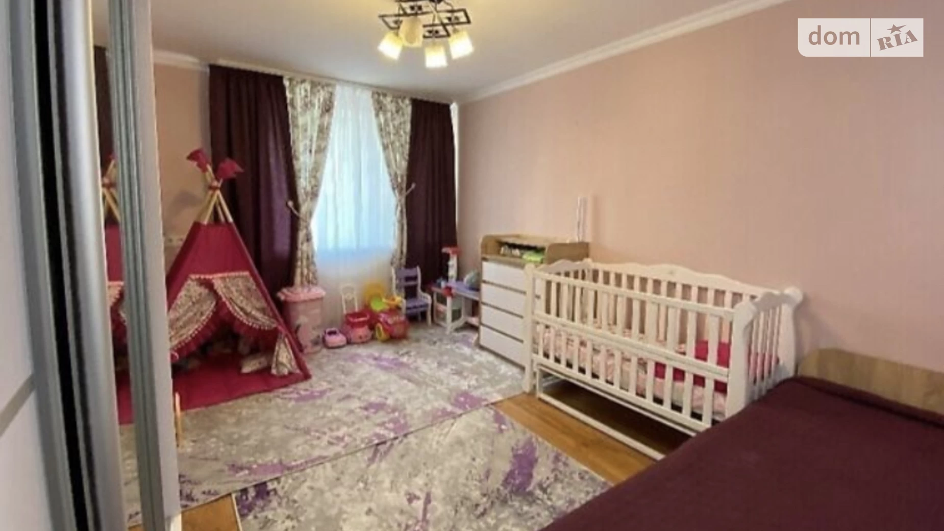 Продается 3-комнатная квартира 86.2 кв. м в Виннице, ул. Антонова Олега