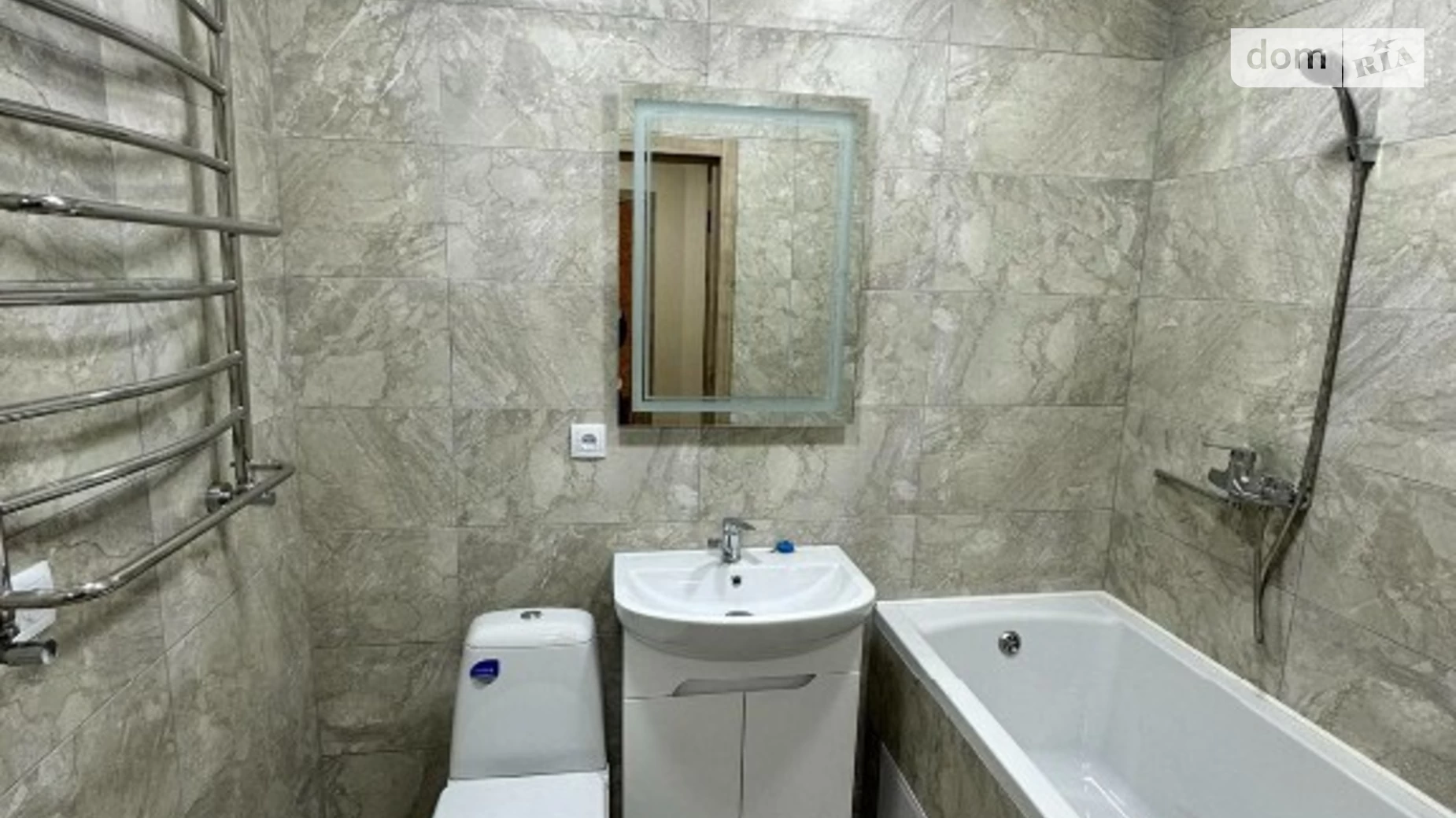 Продается 1-комнатная квартира 42 кв. м в Хмельницком, цена: 54999 $ - фото 2