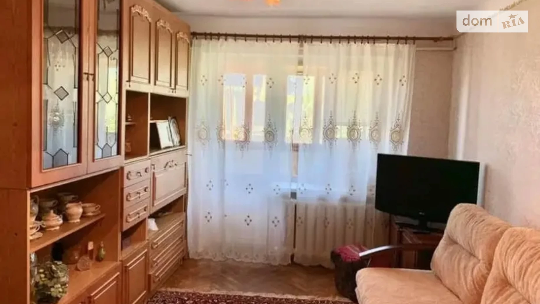 Продается 2-комнатная квартира 42 кв. м в Ровно