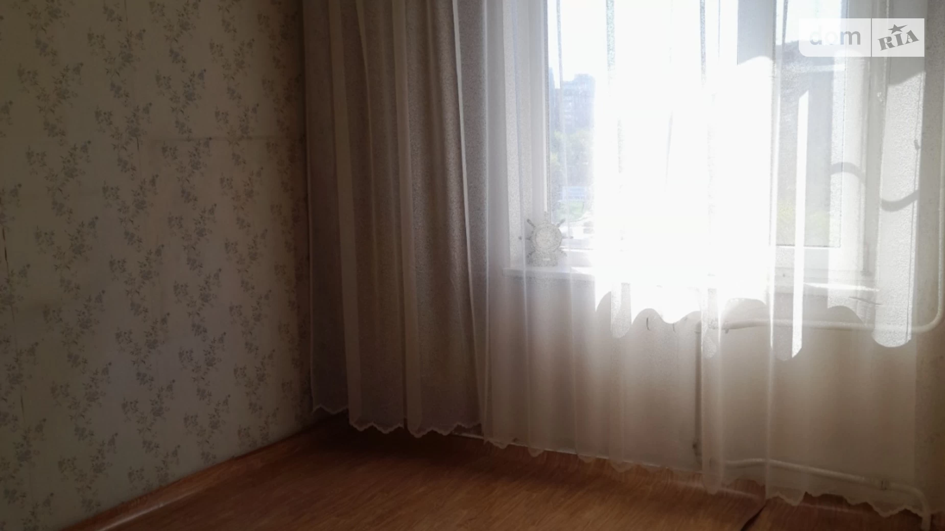 Продається 2-кімнатна квартира 48 кв. м у Одесі, вул. Академіка Корольова