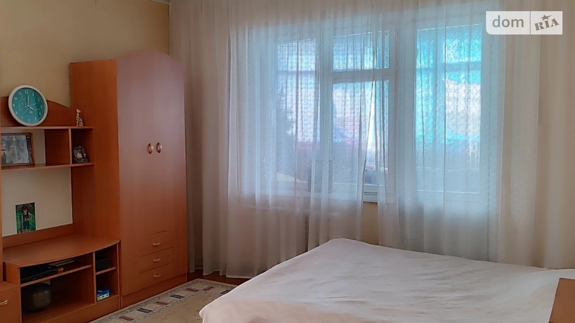 Продается 3-комнатная квартира 72 кв. м в Одессе, ул. Балковская