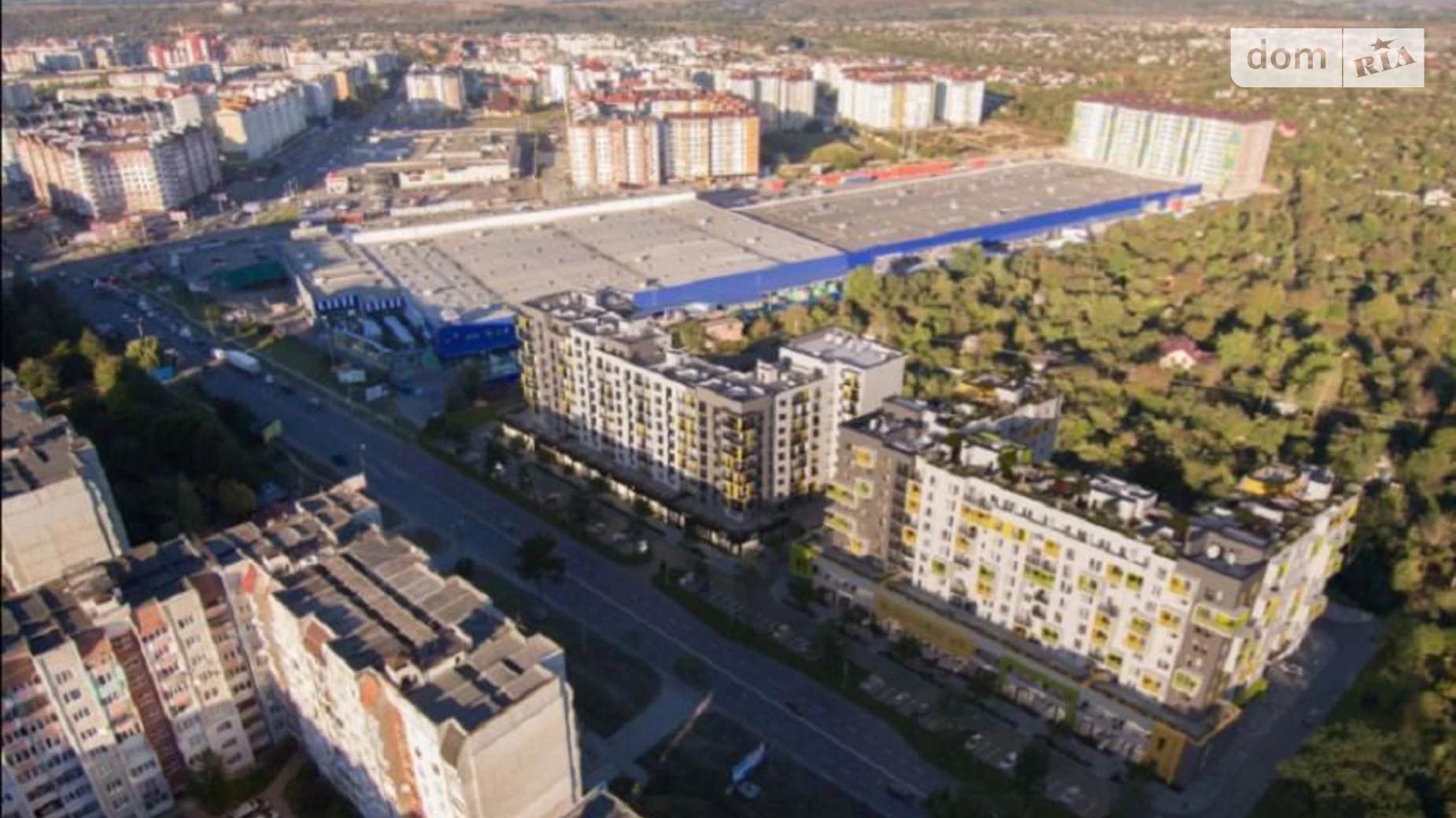 Продается 2-комнатная квартира 61 кв. м в Ивано-Франковске, ул. Ивасюка