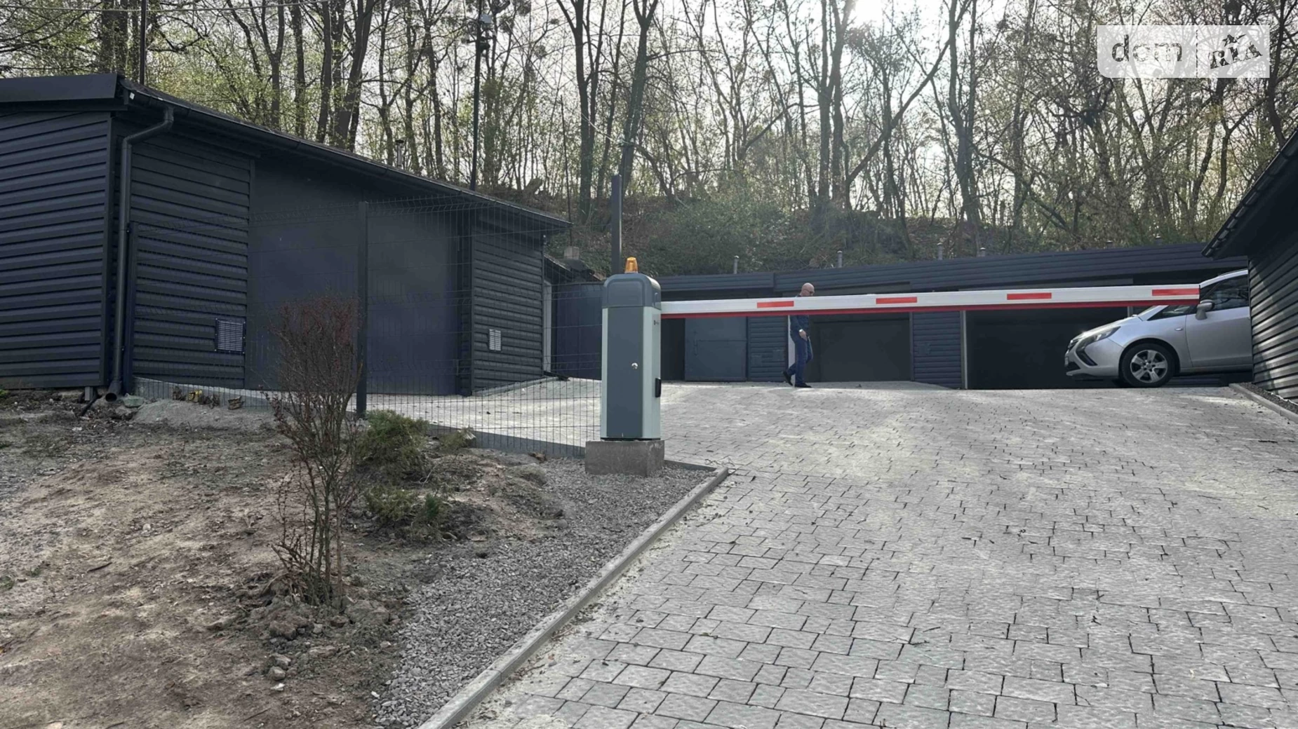 Здається в оренду окремий гараж під легкове авто на 25 кв. м, цена: 5500 грн - фото 5