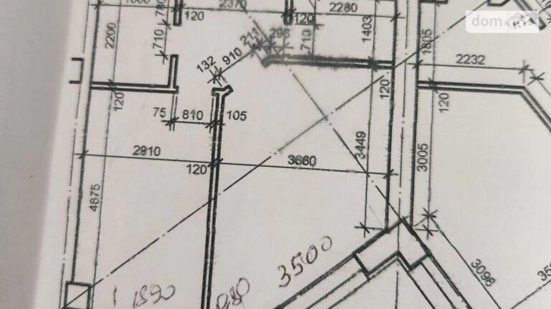 Продается 1-комнатная квартира 46 кв. м в Полтаве, ул. Весенняя, 9