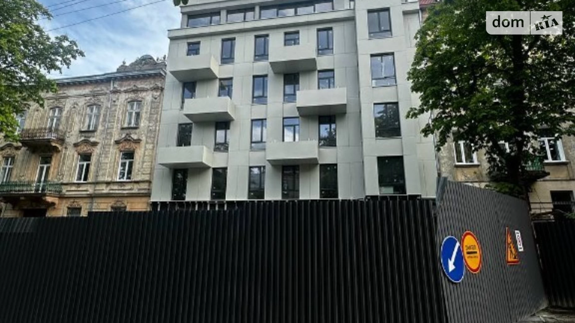 Продается 1-комнатная квартира 85 кв. м в Львове, ул. Коновальца Евгения, 21 - фото 2