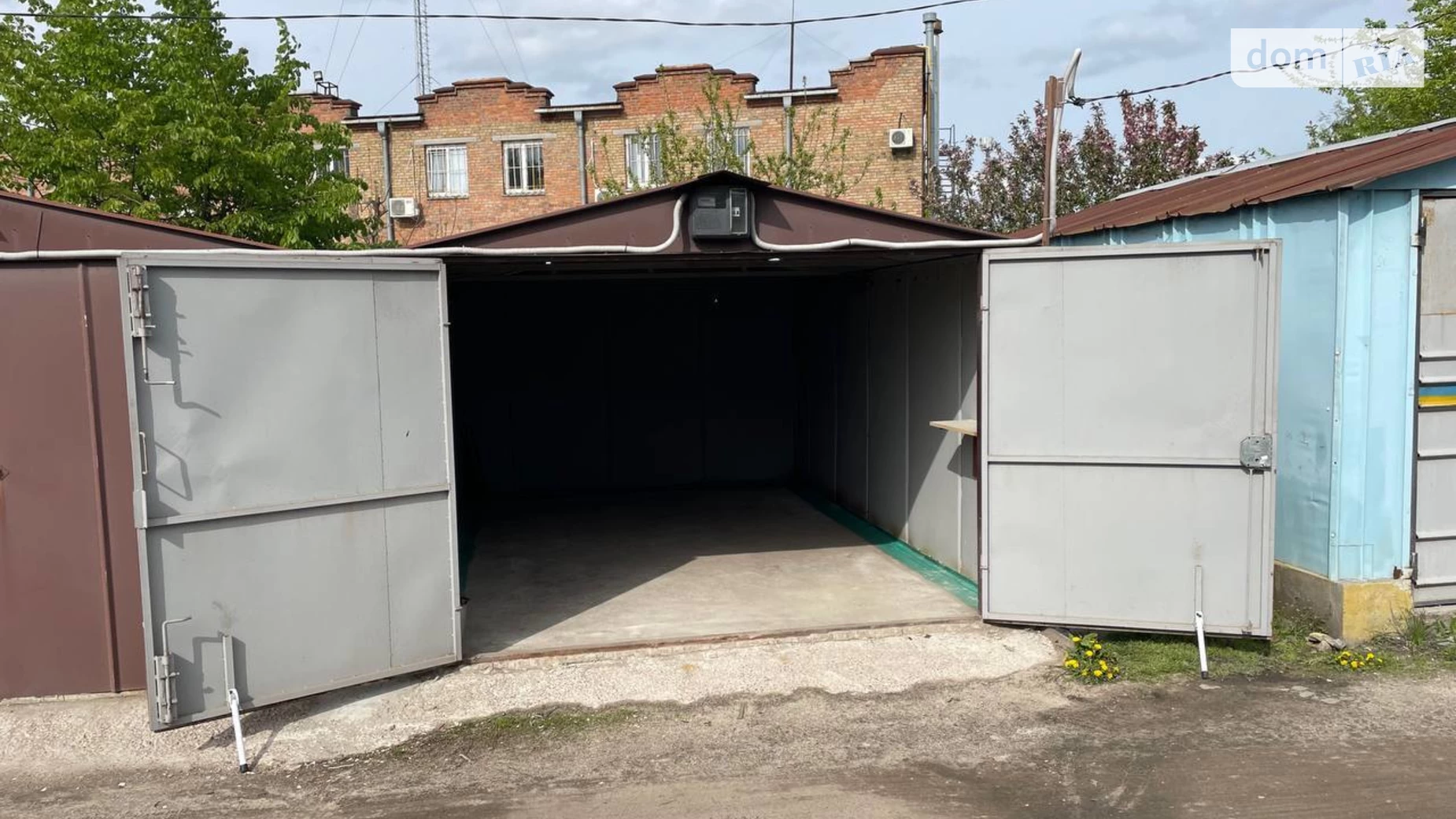 Продается отдельно стоящий гараж под легковое авто на 18 кв. м, цена: 8000 $ - фото 3