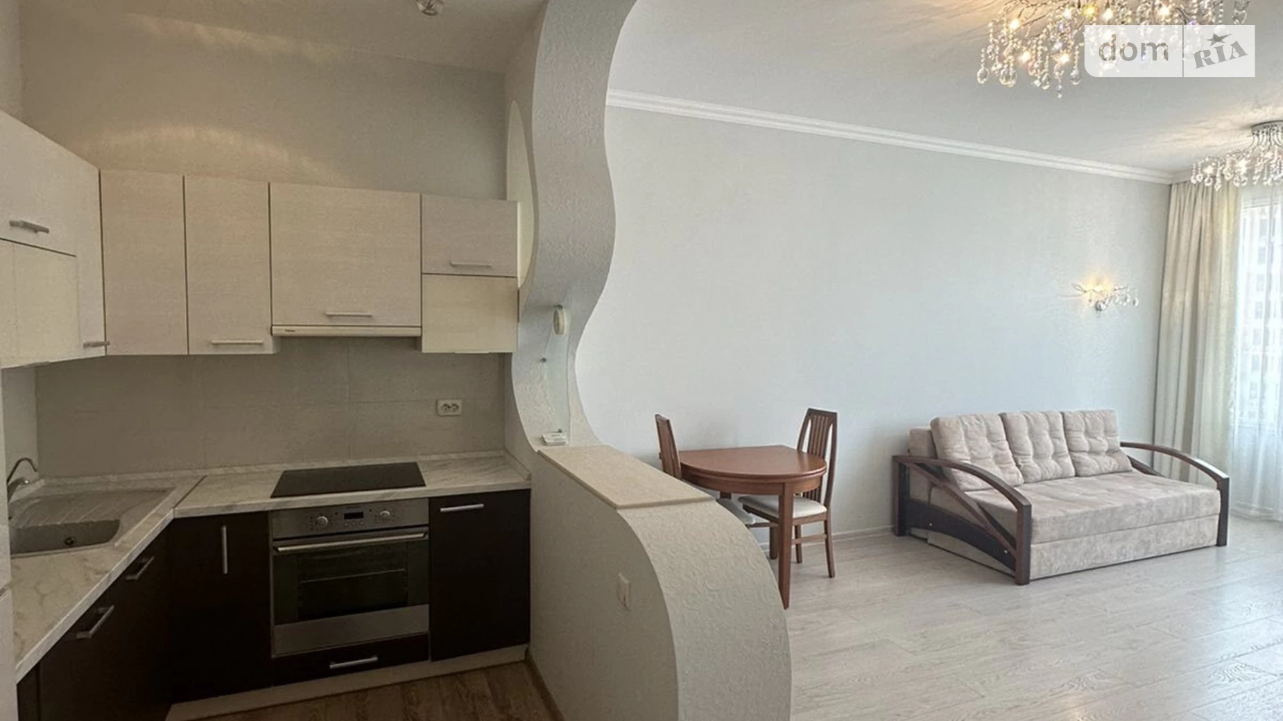 Продается 1-комнатная квартира 83 кв. м в Одессе, ул. Генуэзская, 5 - фото 2