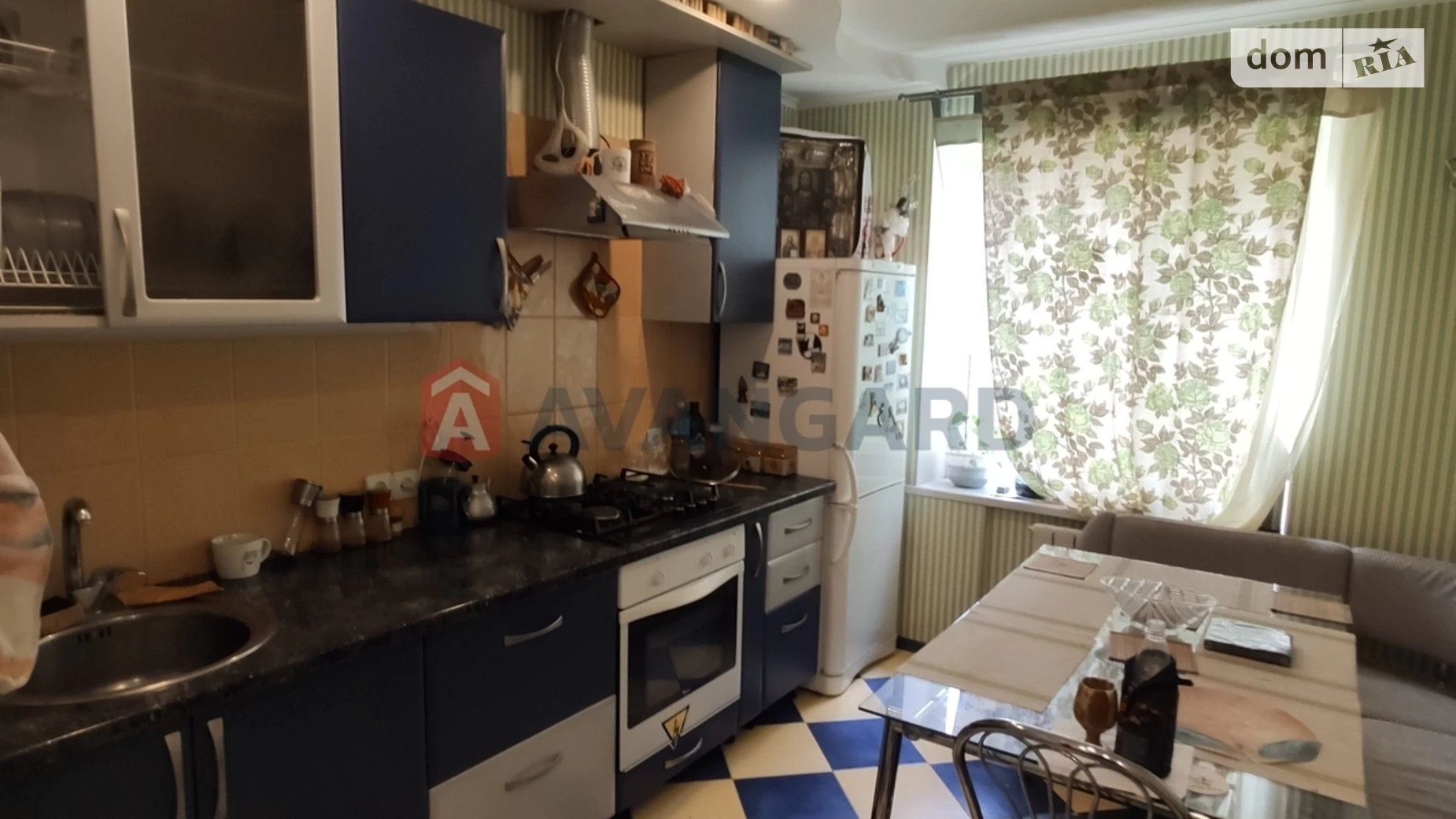 Продается 3-комнатная квартира 67 кв. м в Каменском, бул. Героев, 16 - фото 2