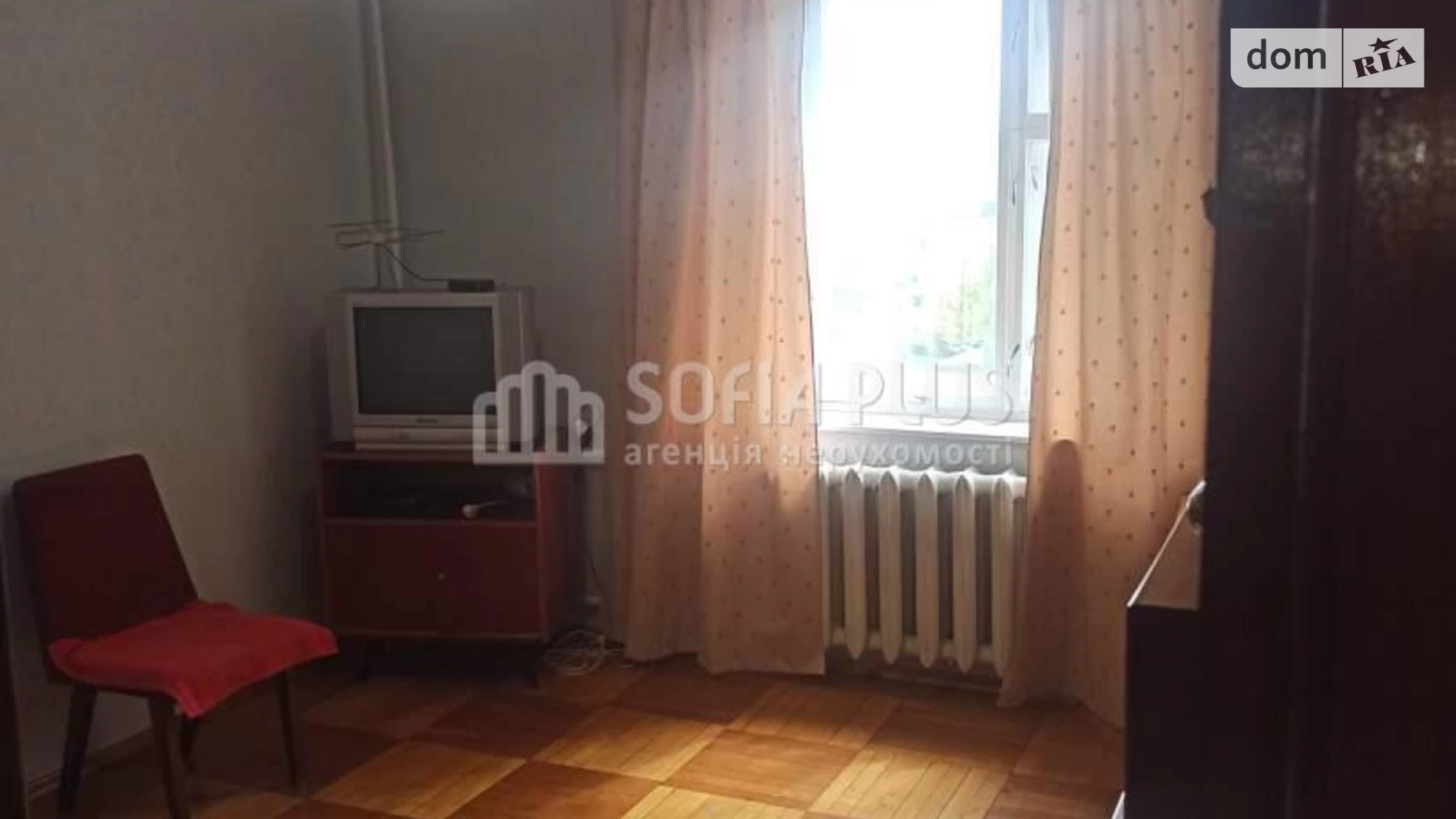 Продается 3-комнатная квартира 81 кв. м в Киеве, ул. Георгия Тороповского(Ивана Дубового), 47