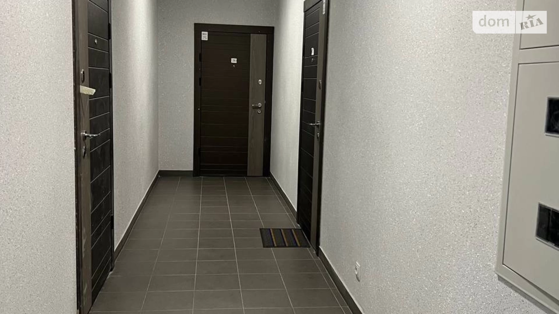 Продается 3-комнатная квартира 95 кв. м в Ровно, ул. Защитников Мариуполя(Костромская), 47