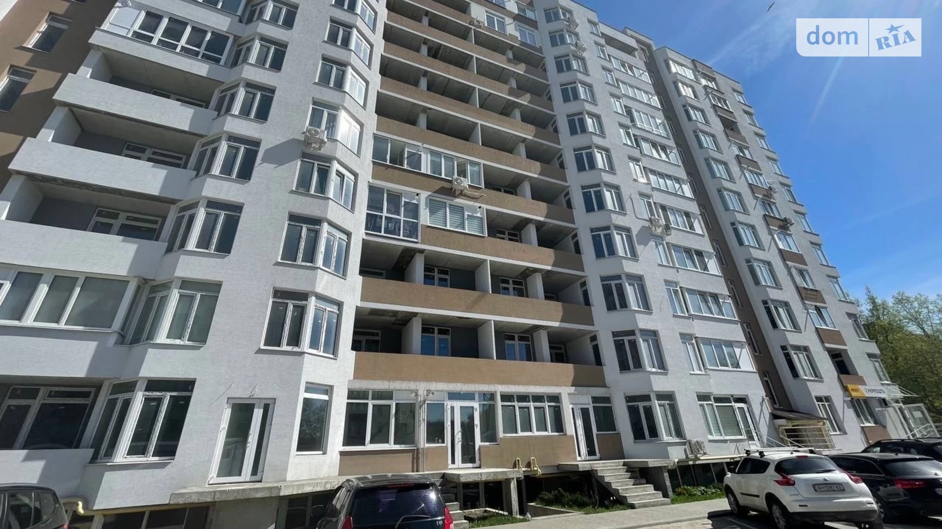 2-комнатная квартира 71 кв. м в Тернополе, ул. Текстильная, 4