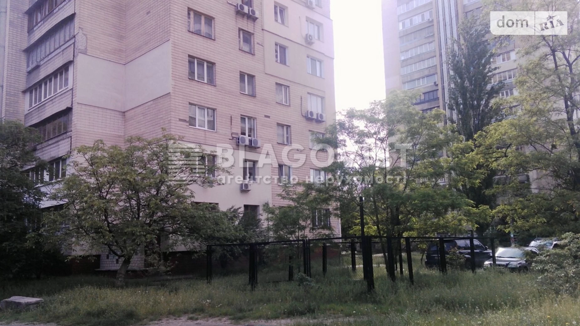 Продается 3-комнатная квартира 91 кв. м в Киеве, ул. Пантелеймона Кулиша(Челябинская)