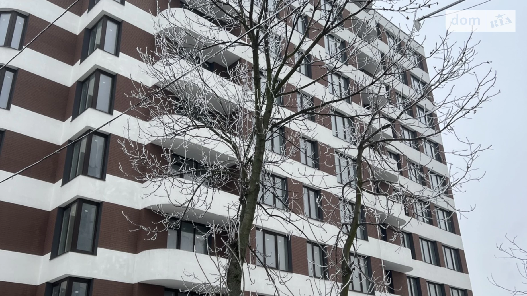 Продается 2-комнатная квартира 64 кв. м в Ивано-Франковске, ул. Микитинецкая, 2 - фото 3