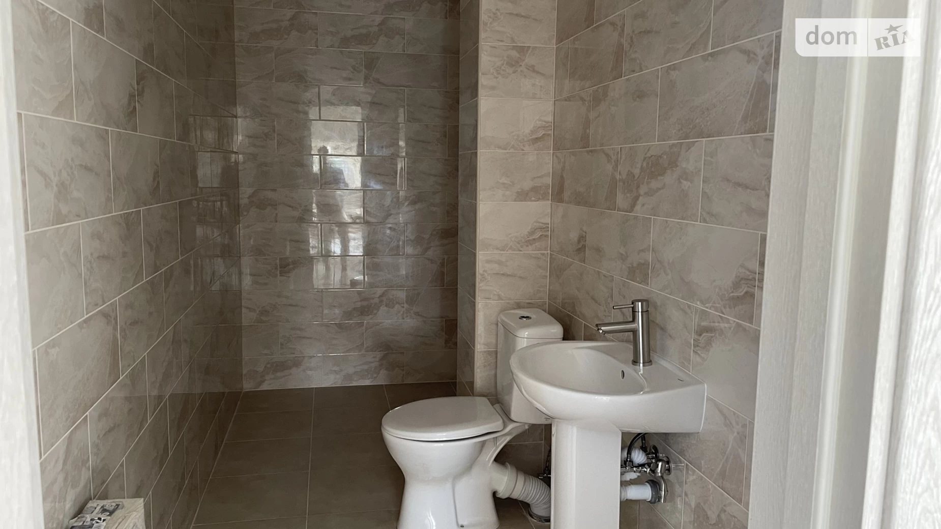 Сдается в аренду офис 130 кв. м в бизнес-центре, цена: 1170 $ - фото 4