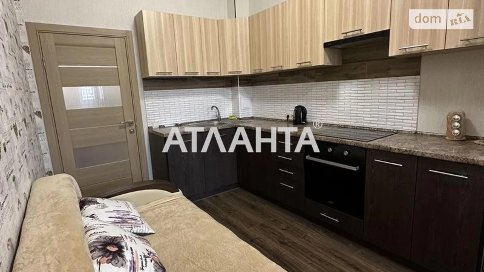 Продается 1-комнатная квартира 65 кв. м в Одессе, ул. Люстдорфская дорога, 55К - фото 3