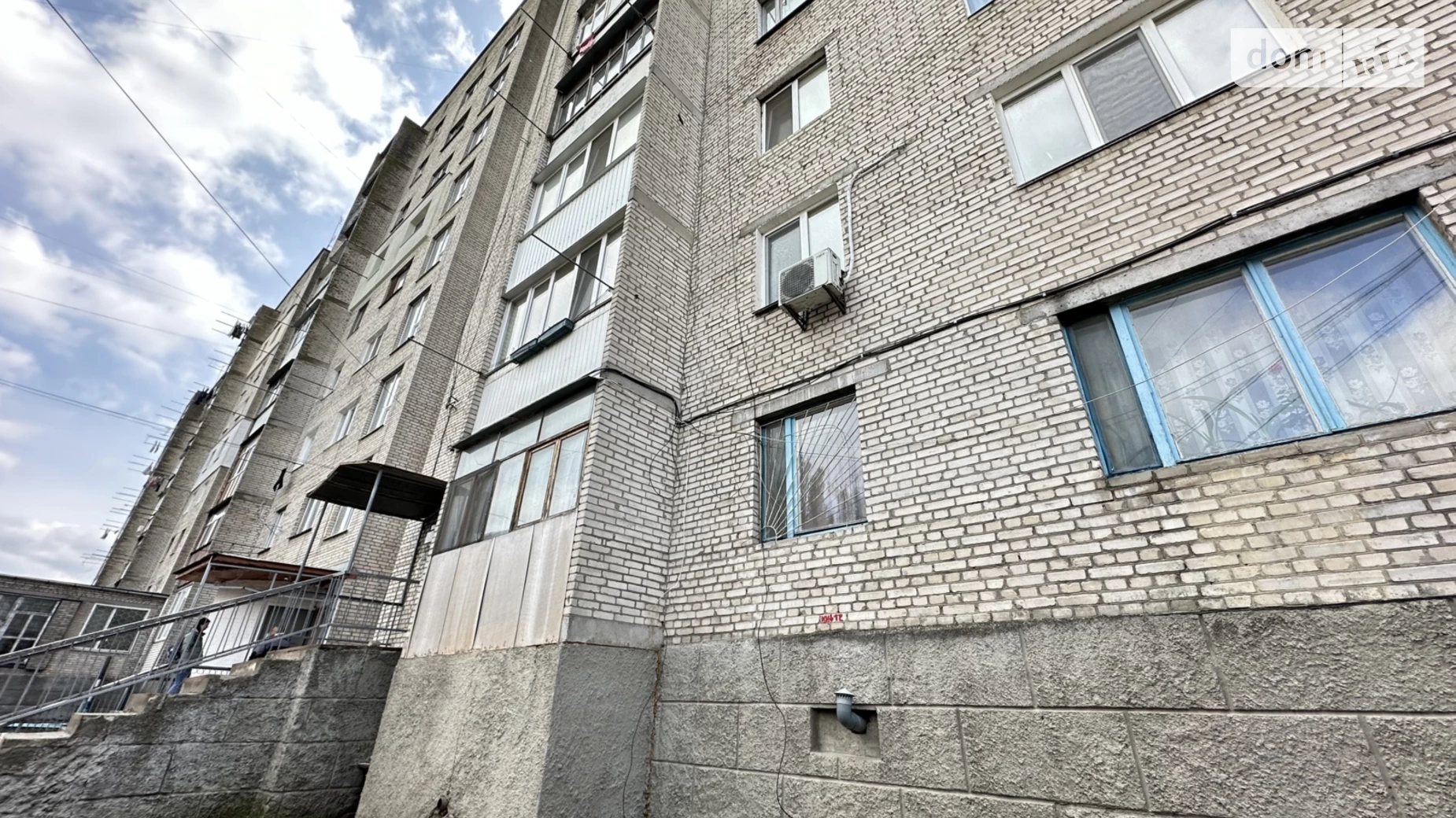 Продается 2-комнатная квартира 42 кв. м в Виннице, ул. Юрия Клёна - фото 2