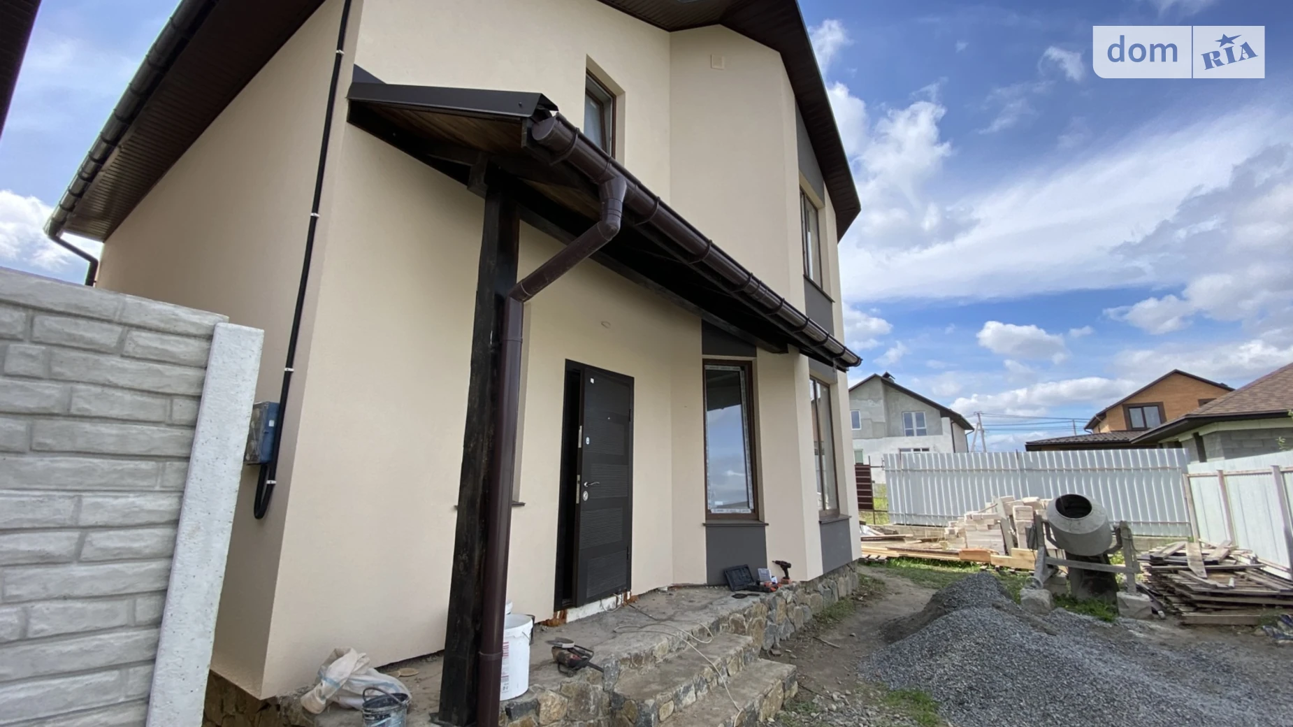 Продается дом на 2 этажа 120 кв. м с камином, цена: 90000 $ - фото 2