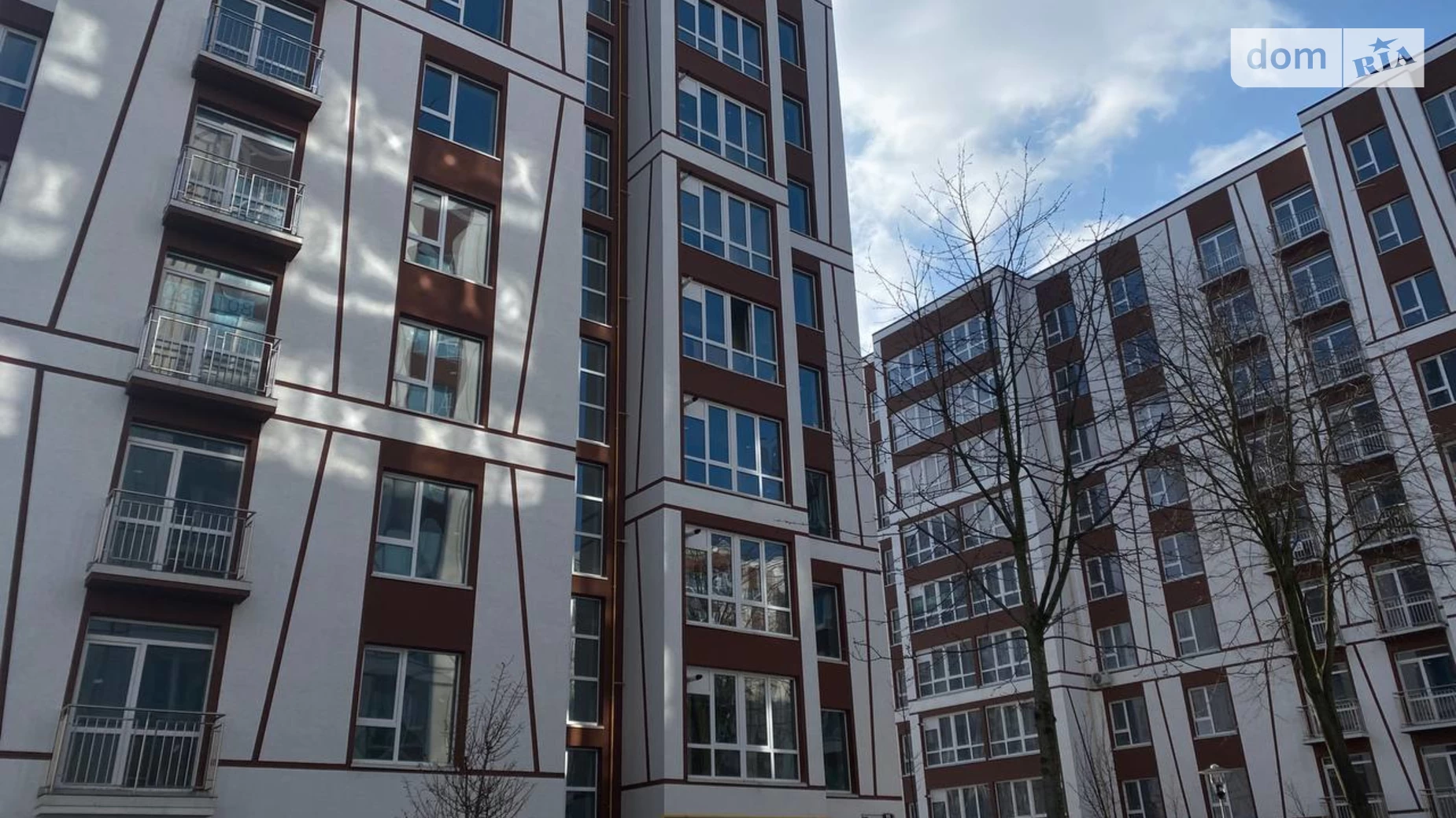 Продается 2-комнатная квартира 56.6 кв. м в Ивано-Франковске, ул. Отца Блавацкого