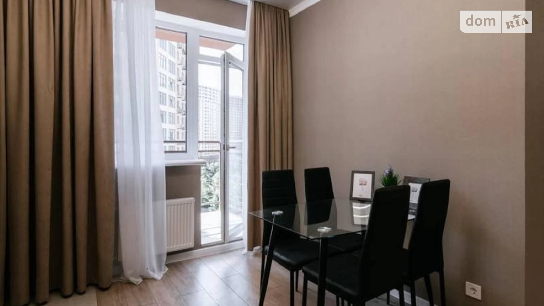 Продается 1-комнатная квартира 44 кв. м в Одессе, ул. Генуэзская, 1 корпус 3 - фото 3