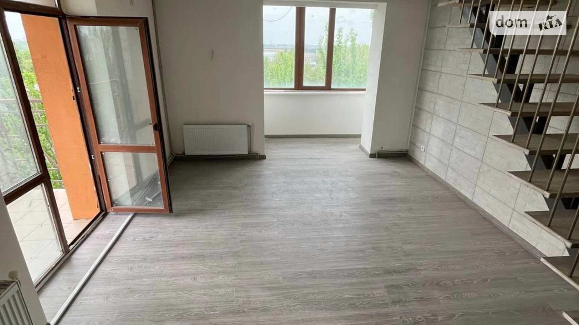 Продается 3-комнатная квартира 105.3 кв. м в Николаеве, ул. Космонавтов, 66 - фото 2