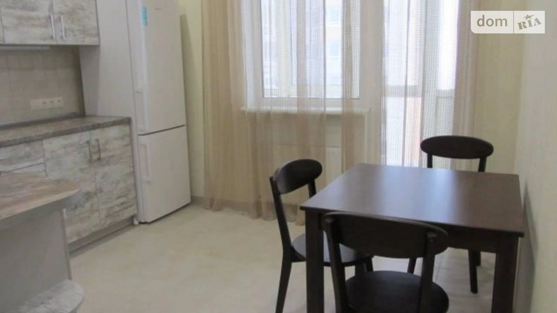 Продается 1-комнатная квартира 43 кв. м в Одессе, ул. Среднефонтанская, 53 - фото 4