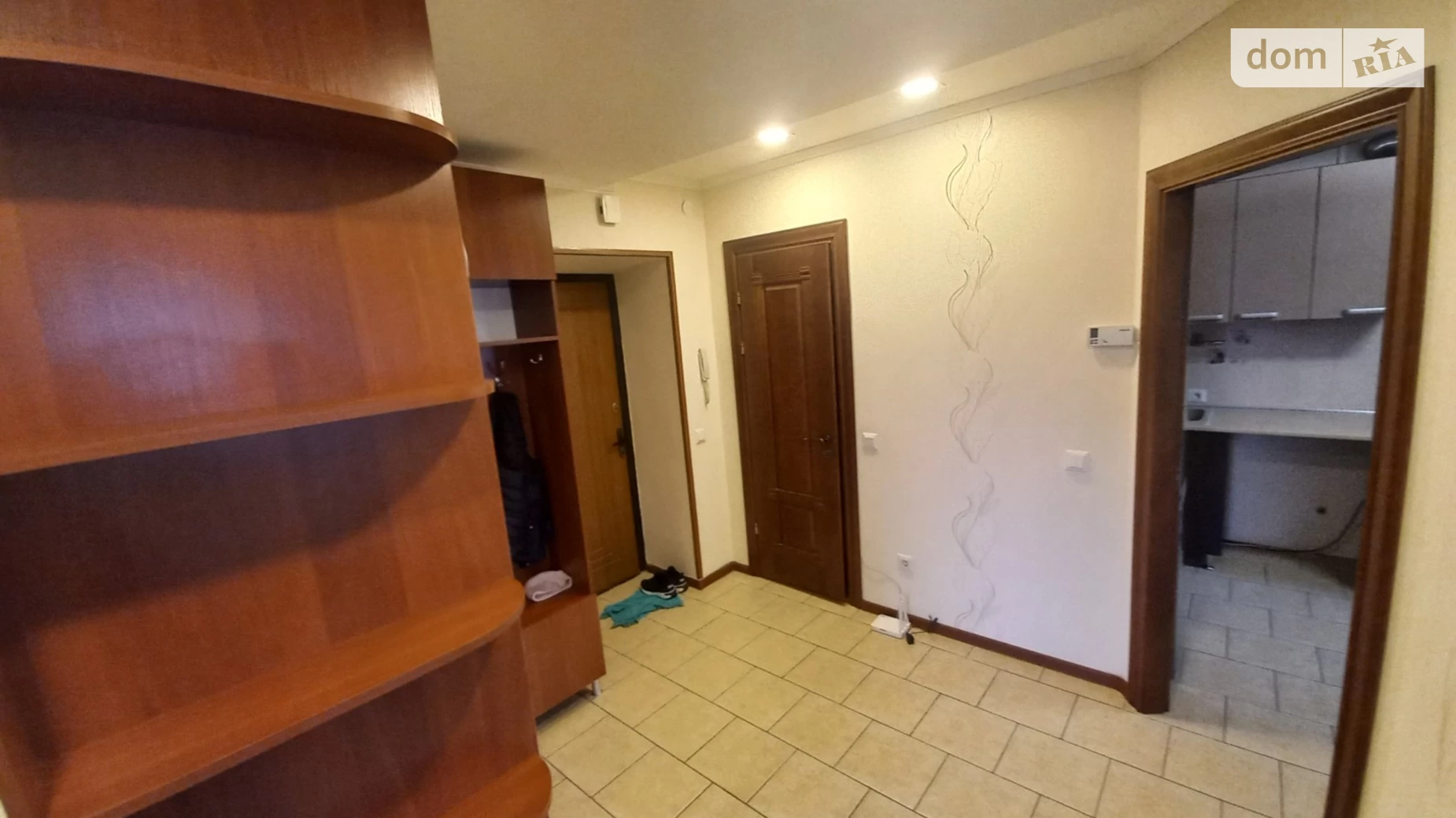 2-кімнатна квартира 61 кв. м у Тернополі, вул. Карпенка, 36Б