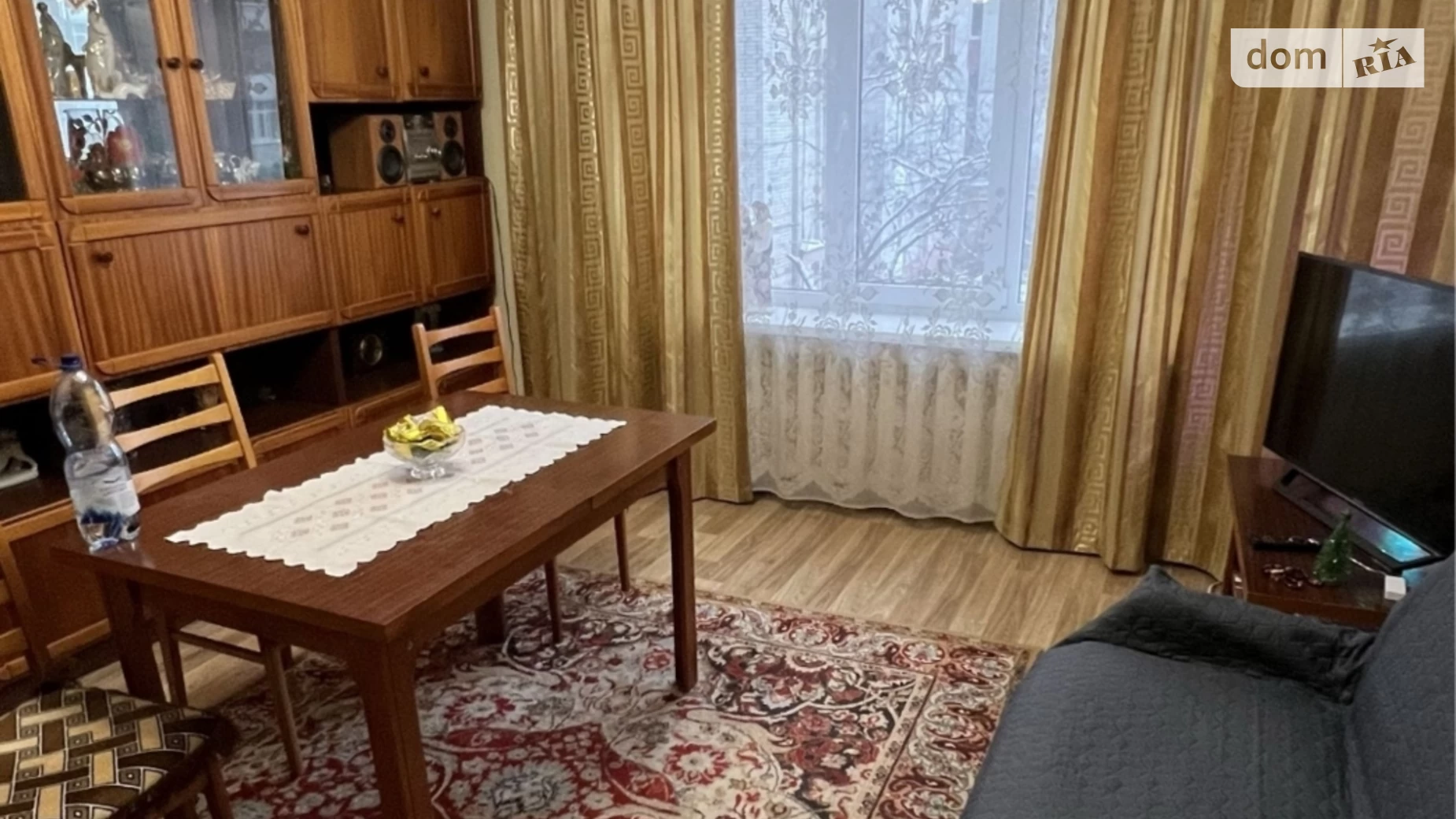 Продается 4-комнатная квартира 78 кв. м в Львове, ул. Варшавская, 62